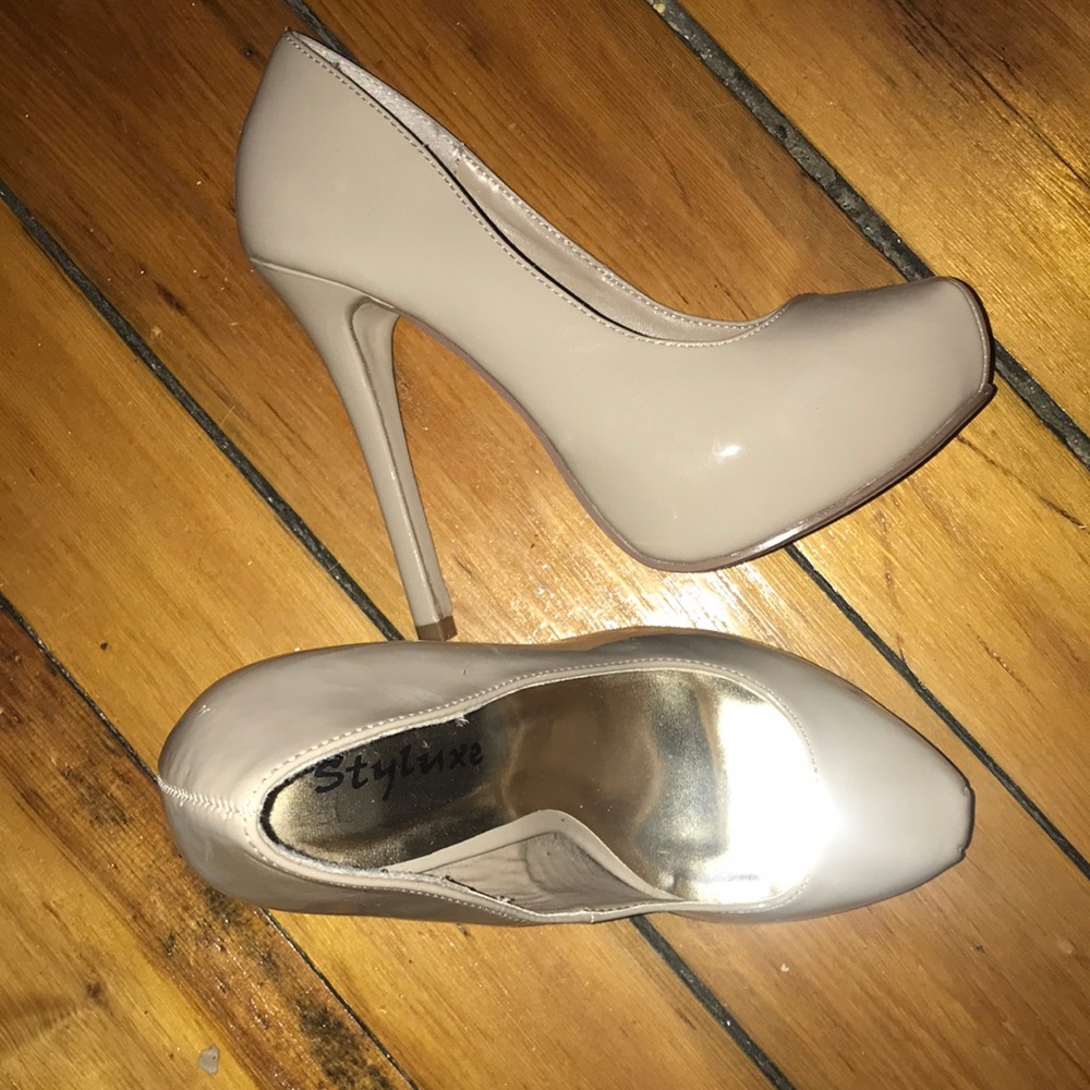 3 in platform nude heels. Never worn